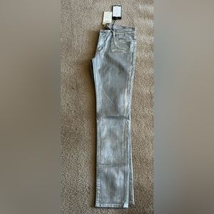 NWT Stretch High Rise Skinny Silver Metallic Levi Jeans with shiny finish.